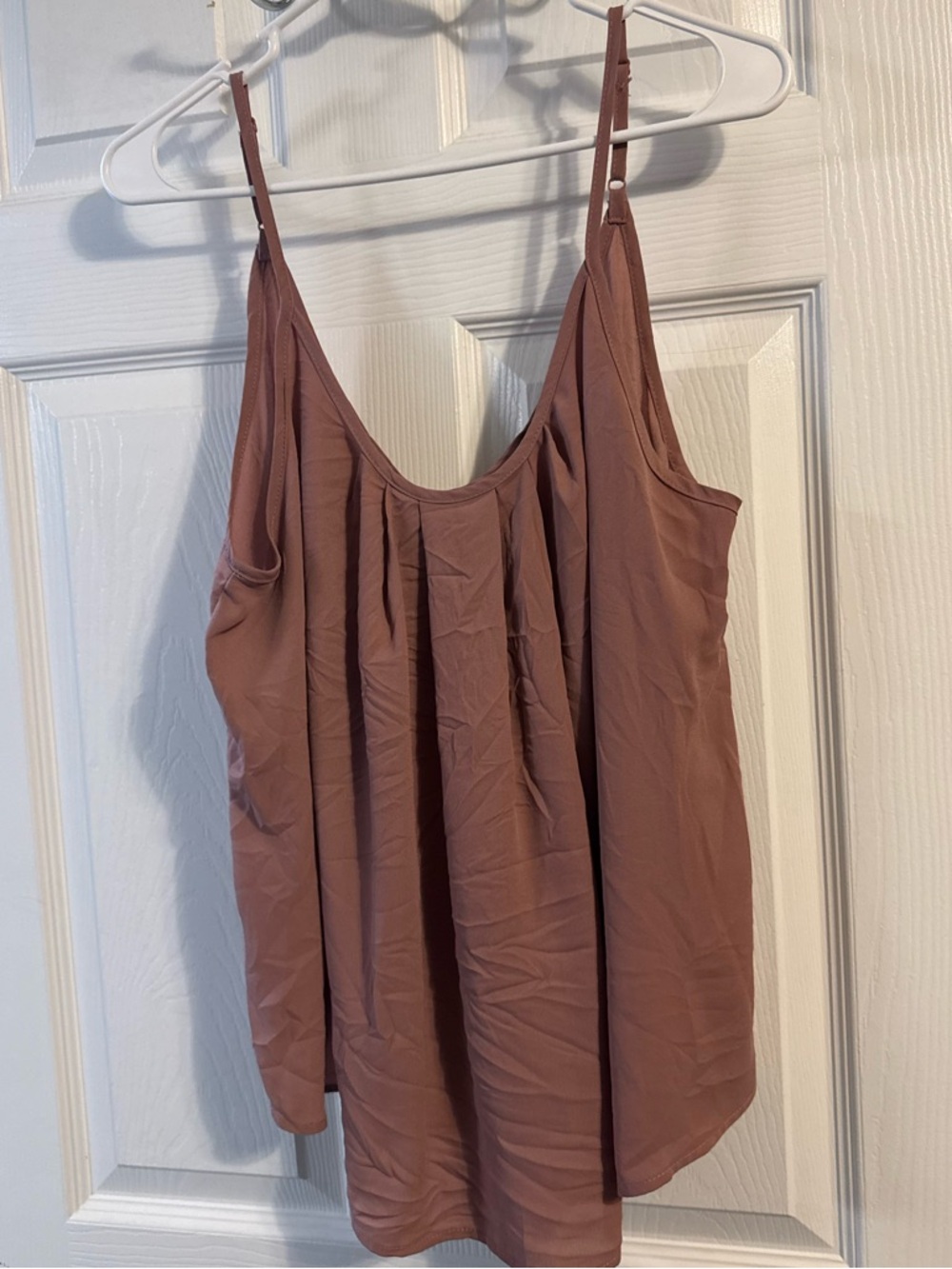 Women’s Sleeveless Pleated Tank Top - Dusty Rose